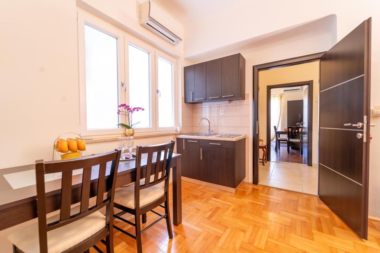Apartament Naja